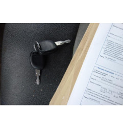 Serrure avant droit RENAULT KANGOO 1