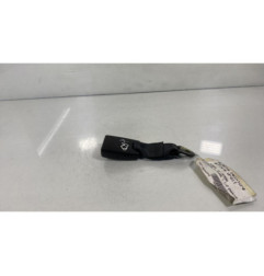 Attache ceinture arriere droit NISSAN MICRA 4