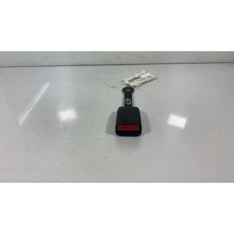 Attache ceinture avant droit NISSAN MICRA 4 Photo n°1