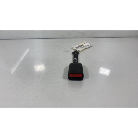 Attache ceinture avant droit NISSAN MICRA 4 Photo n°1