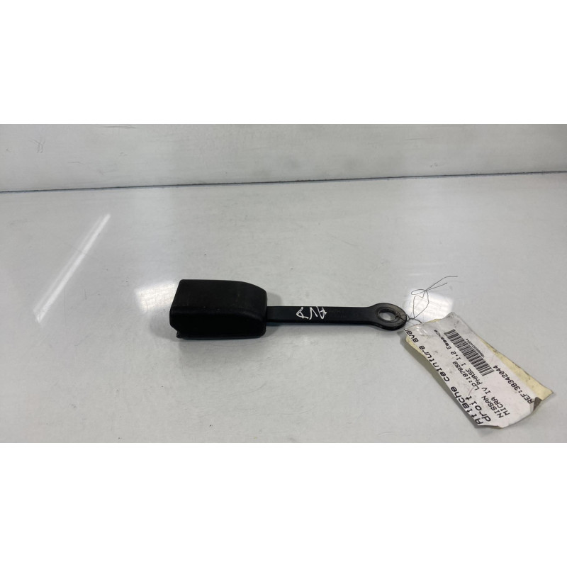 Attache ceinture avant droit NISSAN MICRA 4 Photo n°2