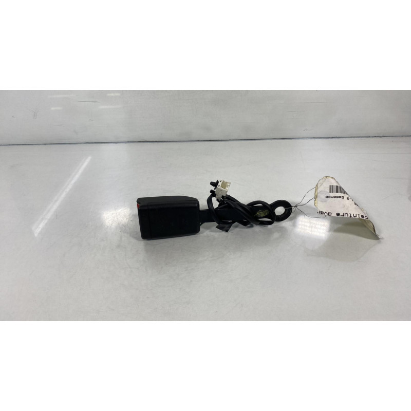 Attache ceinture avant gauche NISSAN MICRA 4 Photo n°2