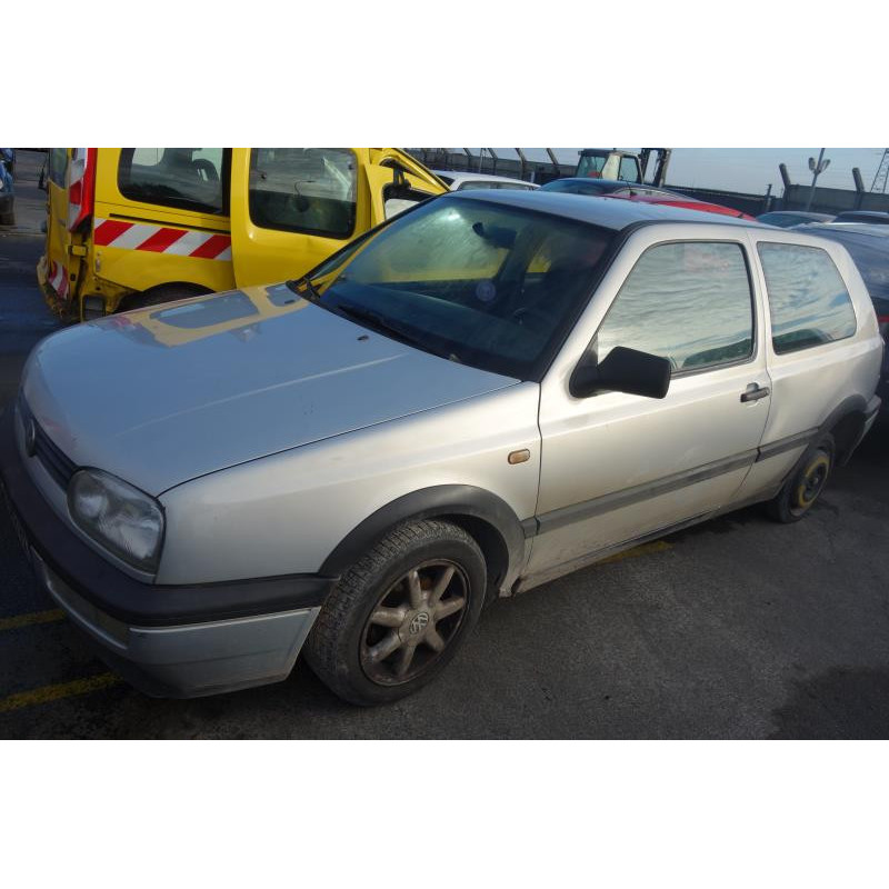 Vitre avant droit VOLKSWAGEN GOLF 3 Photo n°1