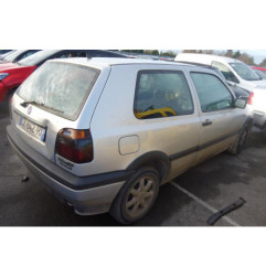 Vitre avant droit VOLKSWAGEN GOLF 3