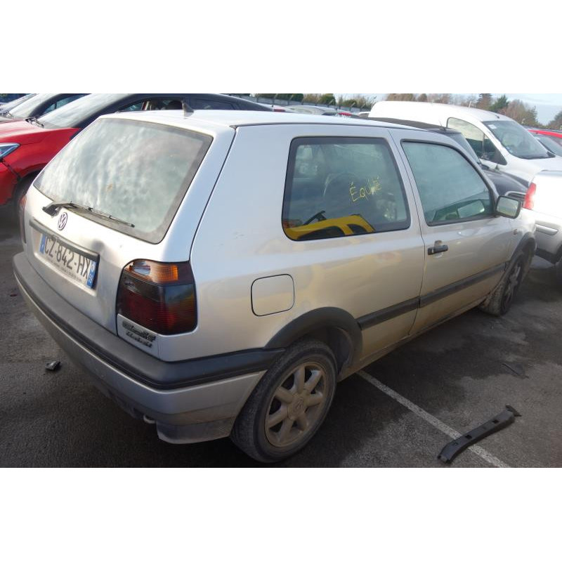 Vitre avant droit VOLKSWAGEN GOLF 3 Photo n°3