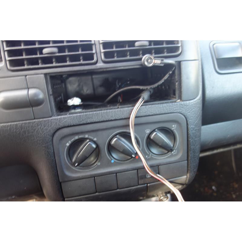 Vitre avant droit VOLKSWAGEN GOLF 3 Photo n°6