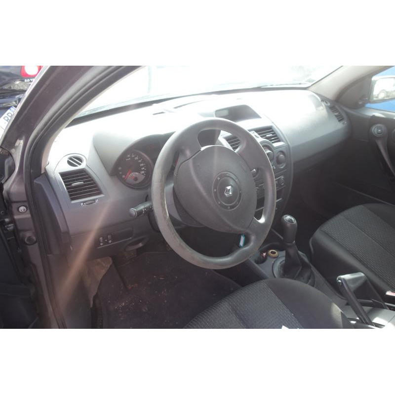 Porte avant gauche RENAULT MEGANE 2 Photo n°7