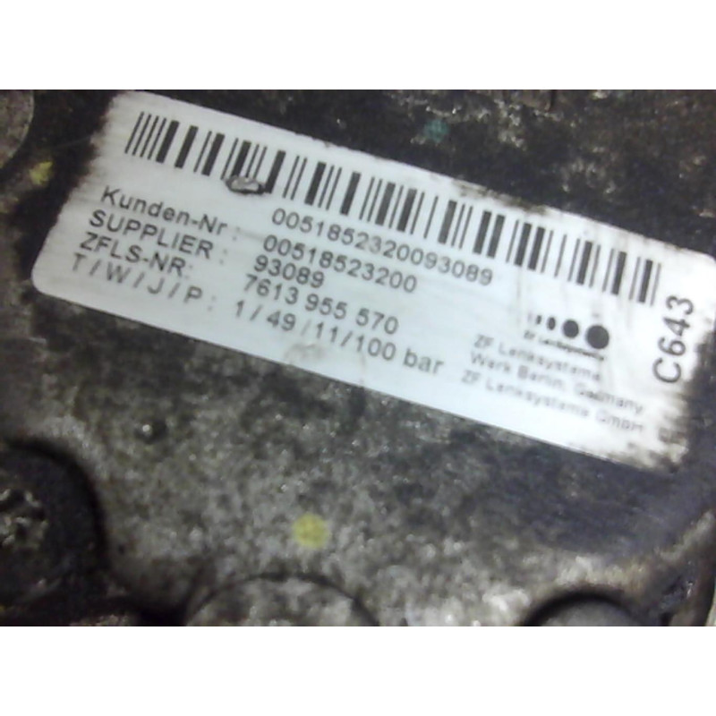 Pompe de direction FIAT DOBLO 2 Photo n°3