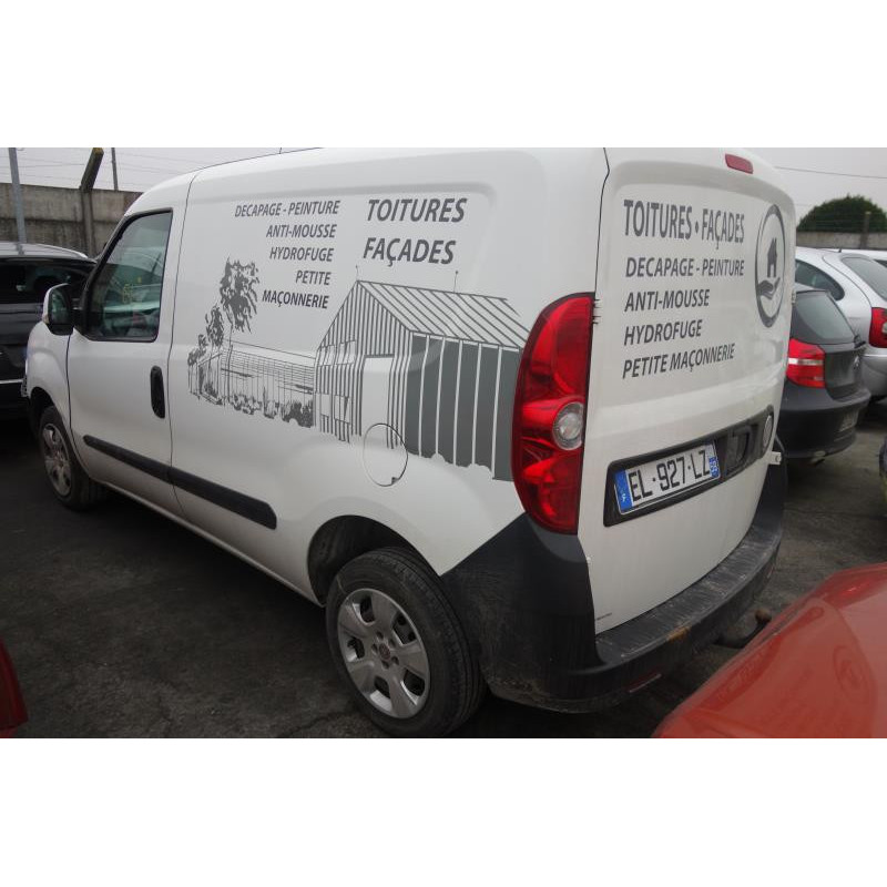 Pompe de direction FIAT DOBLO 2 Photo n°7