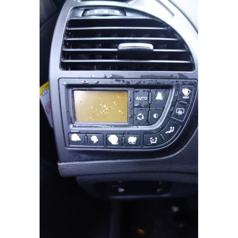 Attache ceinture avant droit CITROEN C4 PICASSO 1 Photo n°11