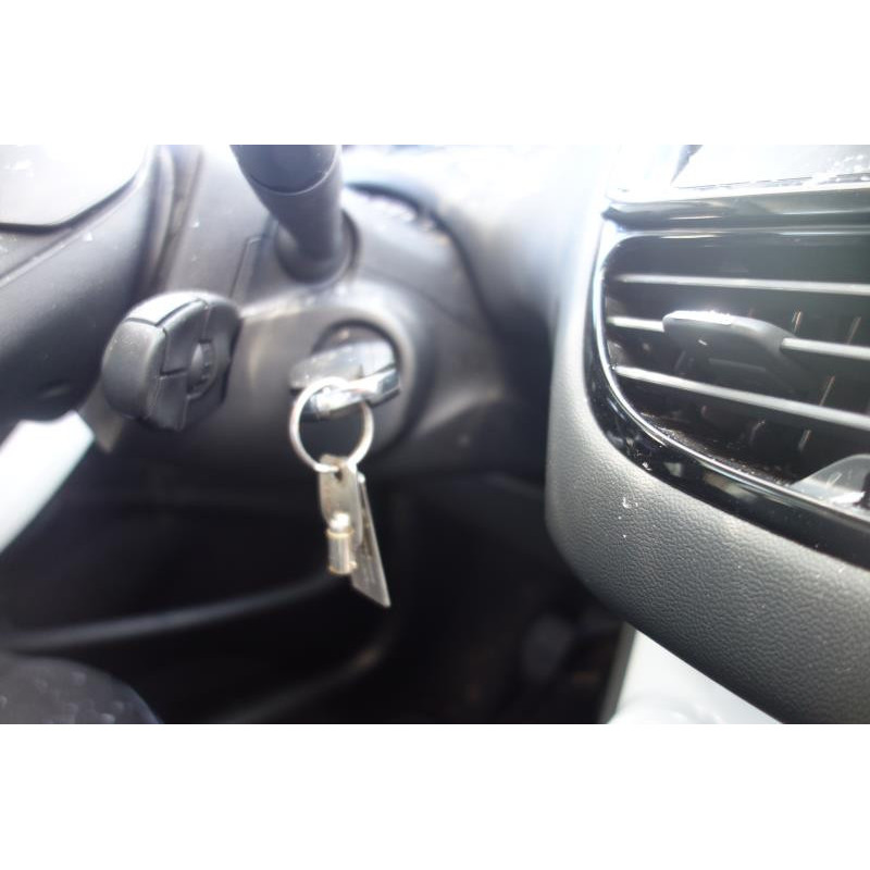 Bloc ABS (freins anti-blocage) PEUGEOT 208 1 Photo n°14