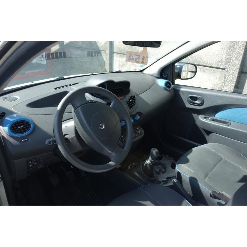 Feu arriere secondaire droit (feux) RENAULT TWINGO 2 Photo n°8