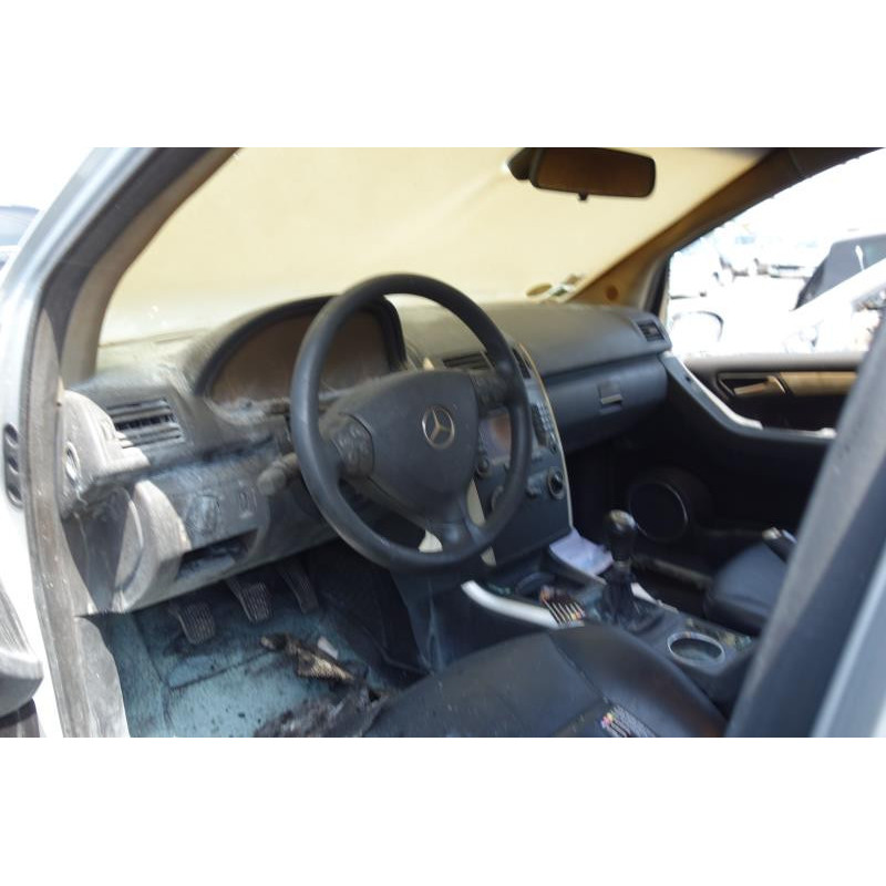 Pretensionneur de ceinture avant gauche MERCEDES CLASSE A 169 Photo n°8