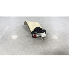Interrupteur de leve vitre avant droit PEUGEOT 2008 1