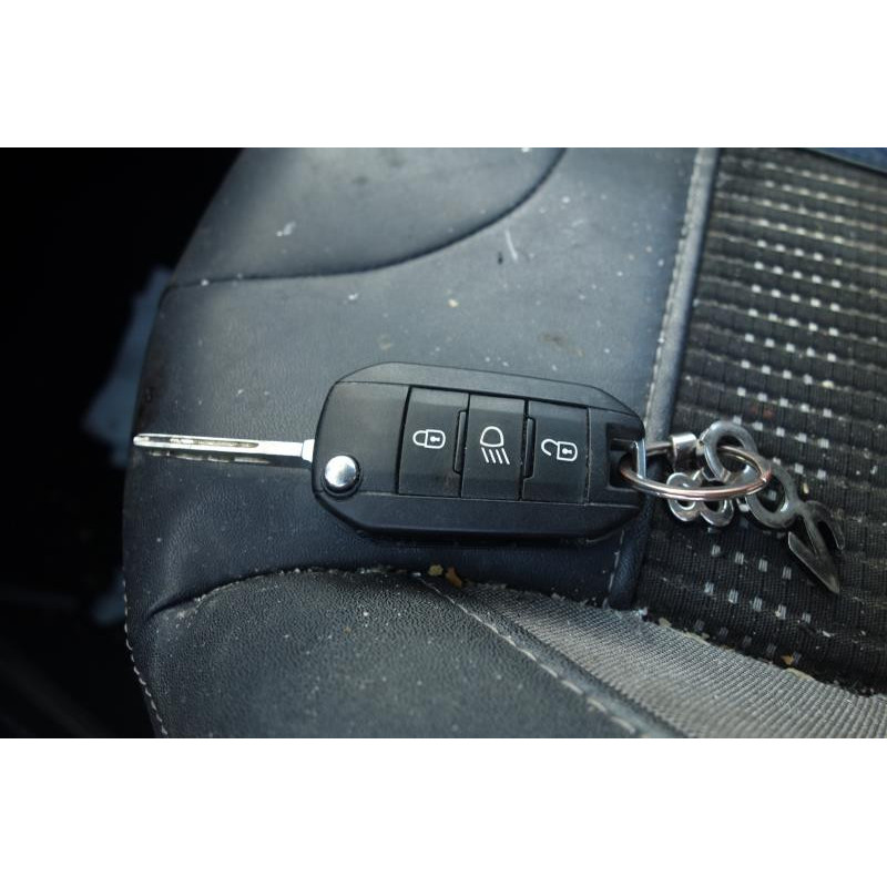Interrupteur de leve vitre avant droit PEUGEOT 2008 1 Photo n°11