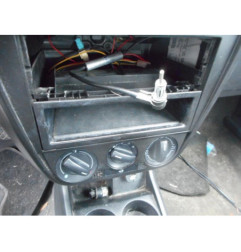 Bras essuie glace arriere VOLKSWAGEN FOX