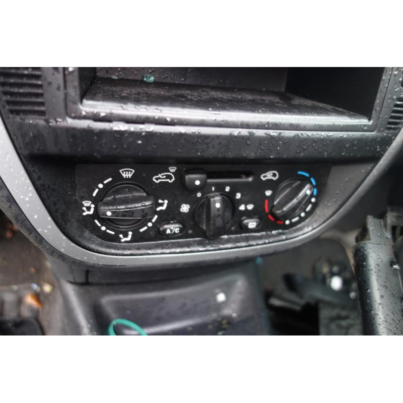 Malle/Hayon arriere CITROEN C3 PLURIEL Photo n°10