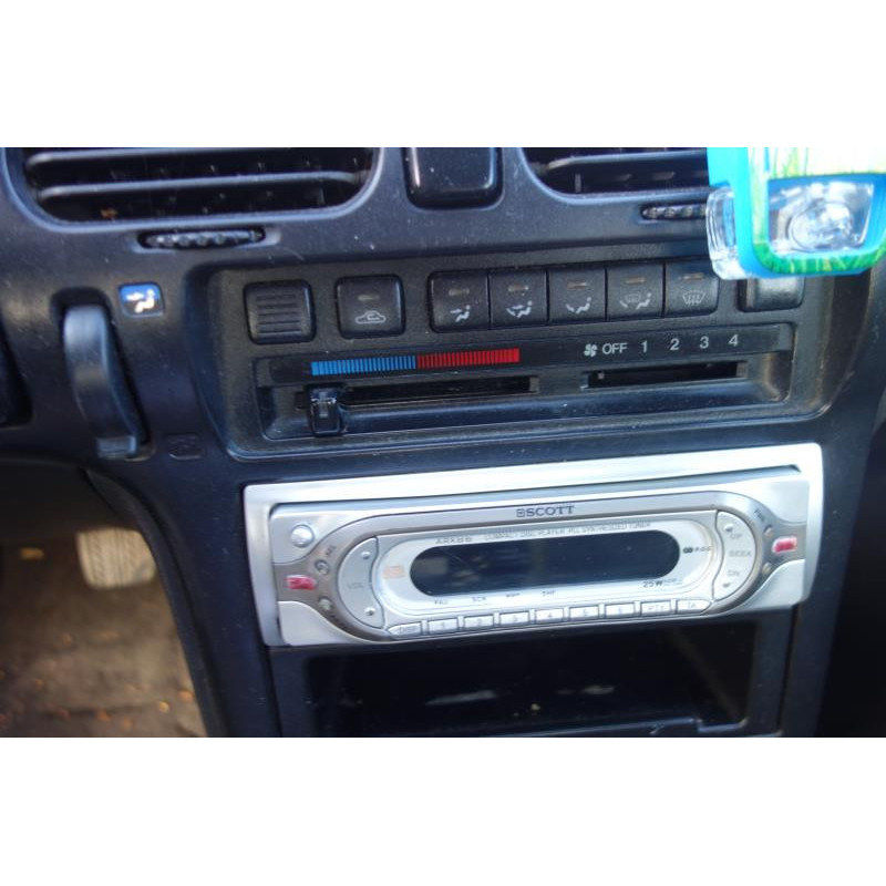 Porte arriere gauche MAZDA 626 3 Photo n°8