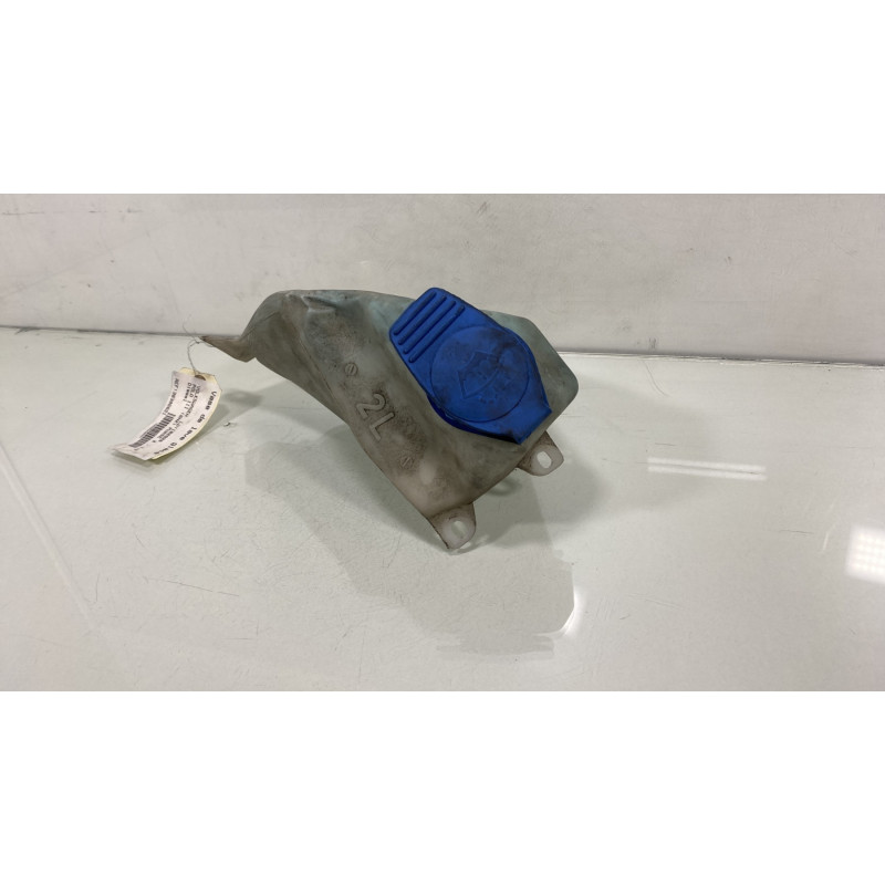 Vase de lave glace VOLKSWAGEN POLO 3 Photo n°3
