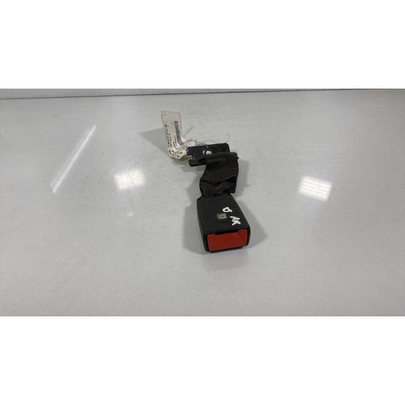 Attache ceinture arriere droit FIAT 500 2 Photo n°1