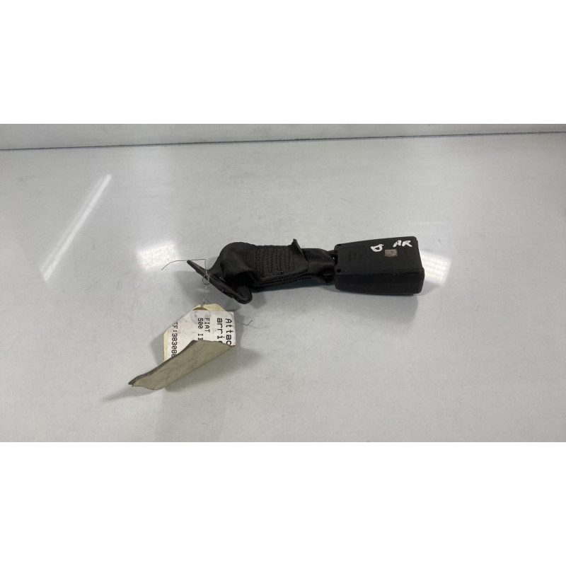 Attache ceinture arriere droit FIAT 500 2 Photo n°3