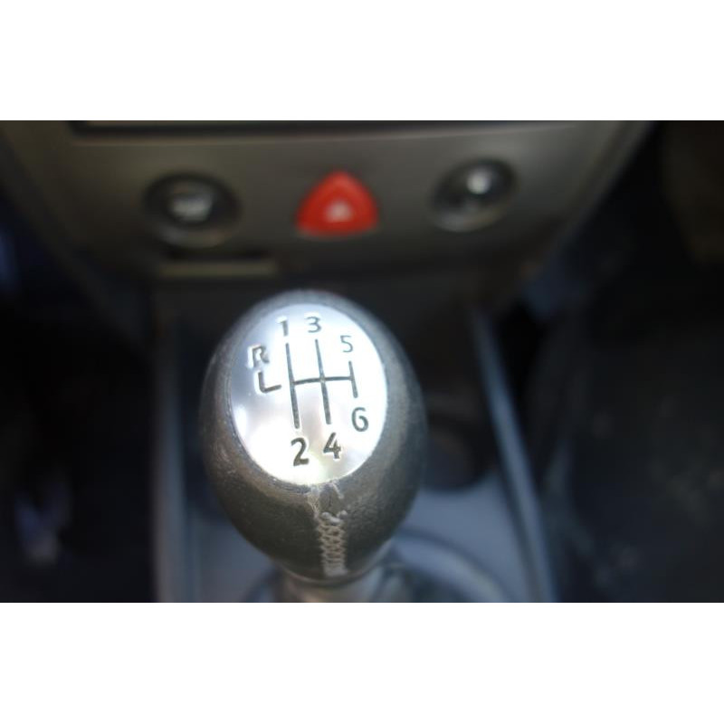 Trappe d'essence RENAULT MEGANE 2 Photo n°10