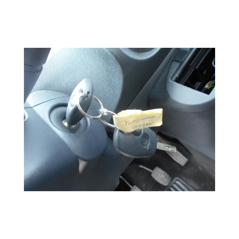 Malle/Hayon arriere RENAULT TWINGO 2 Photo n°16
