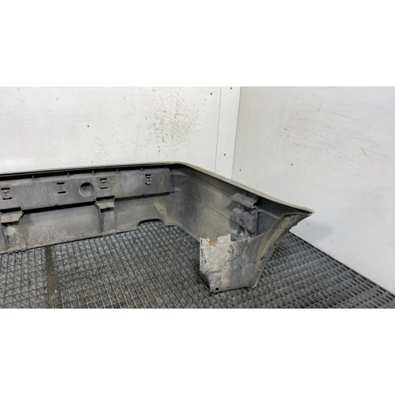 Pare choc arriere VOLVO 460 Photo n°4