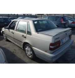 Pare choc arriere VOLVO 460