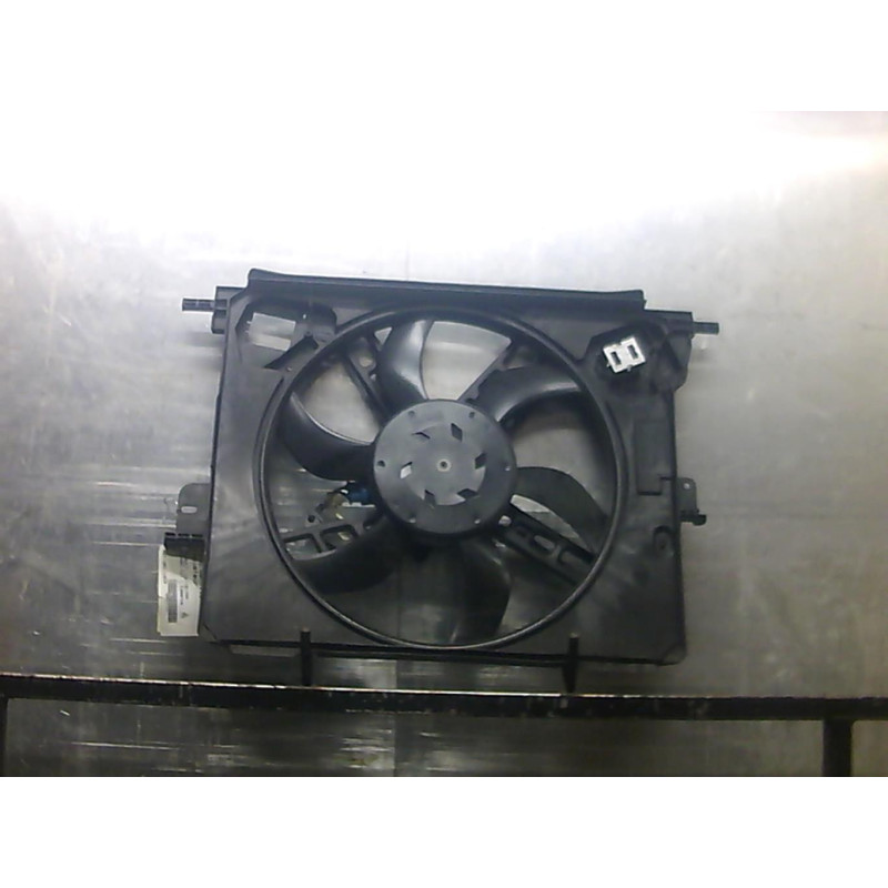 Moto ventilateur radiateur RENAULT TWINGO 3 Photo n°1