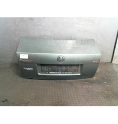 Malle/Hayon arriere VOLKSWAGEN PASSAT 4 Photo n°1