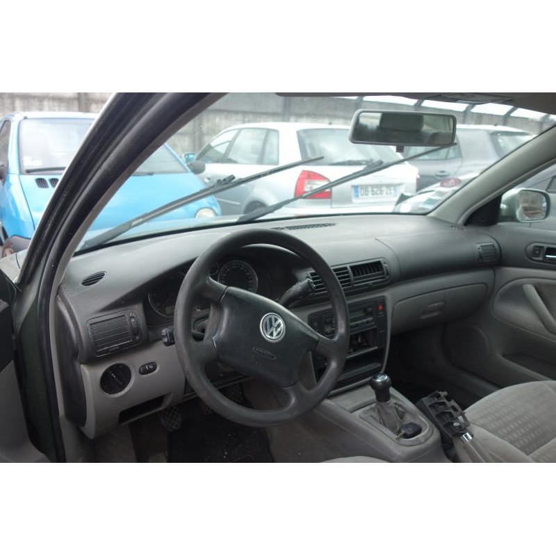 Retroviseur droit VOLKSWAGEN PASSAT 4 Photo n°10