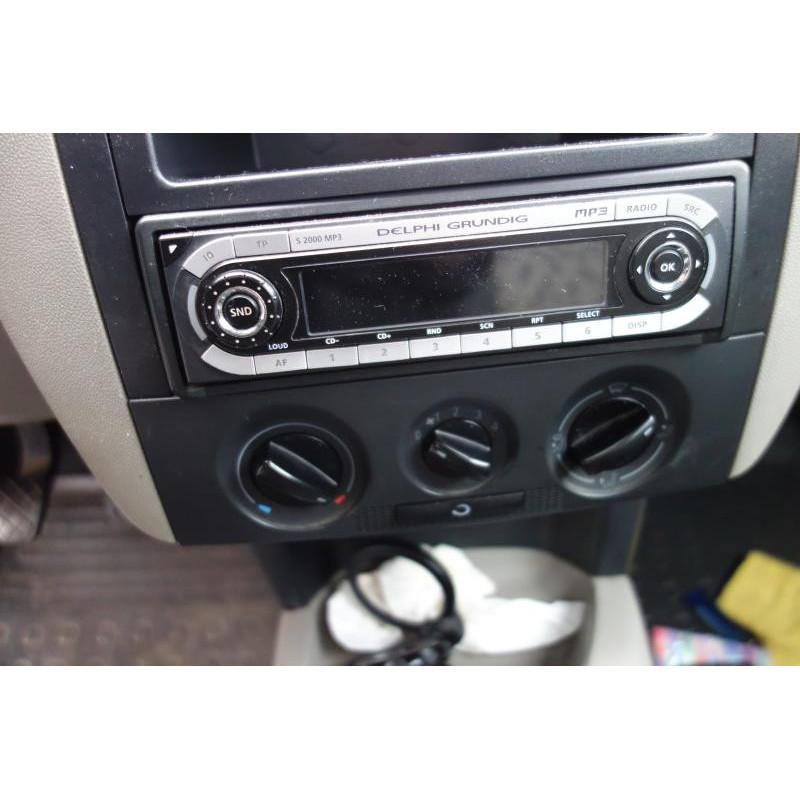 Malle/Hayon arriere SKODA FABIA 1 Photo n°9