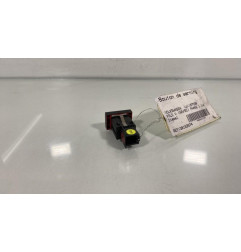 Bouton de warning VOLKSWAGEN POLO 5