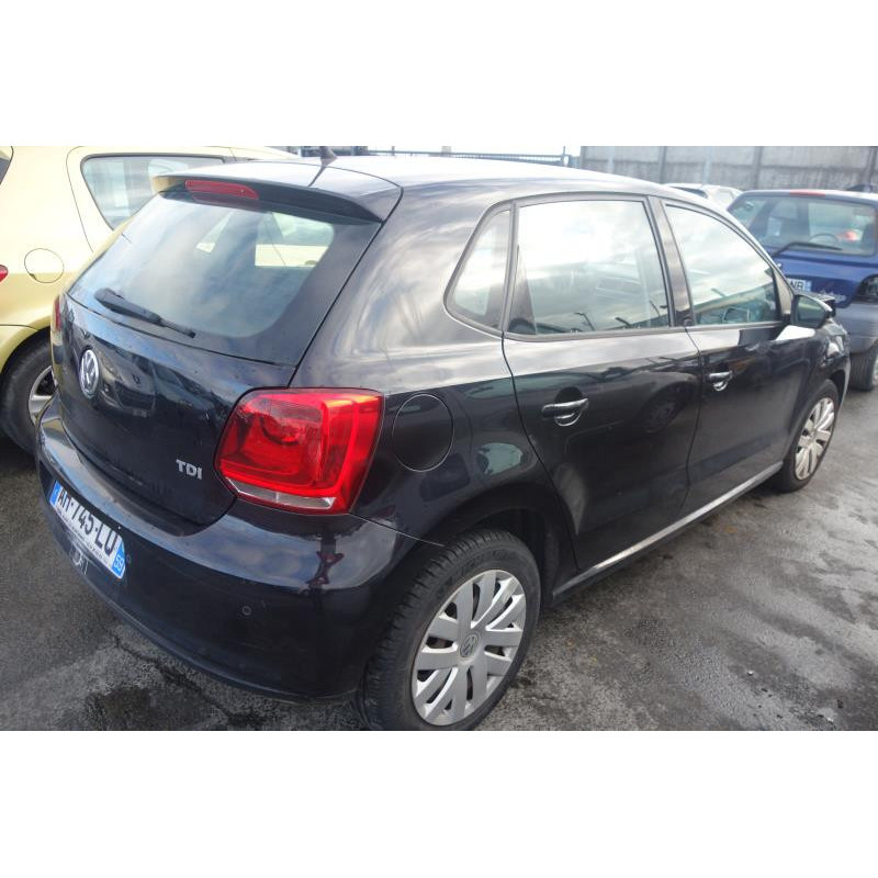Bouton de warning VOLKSWAGEN POLO 5 Photo n°6