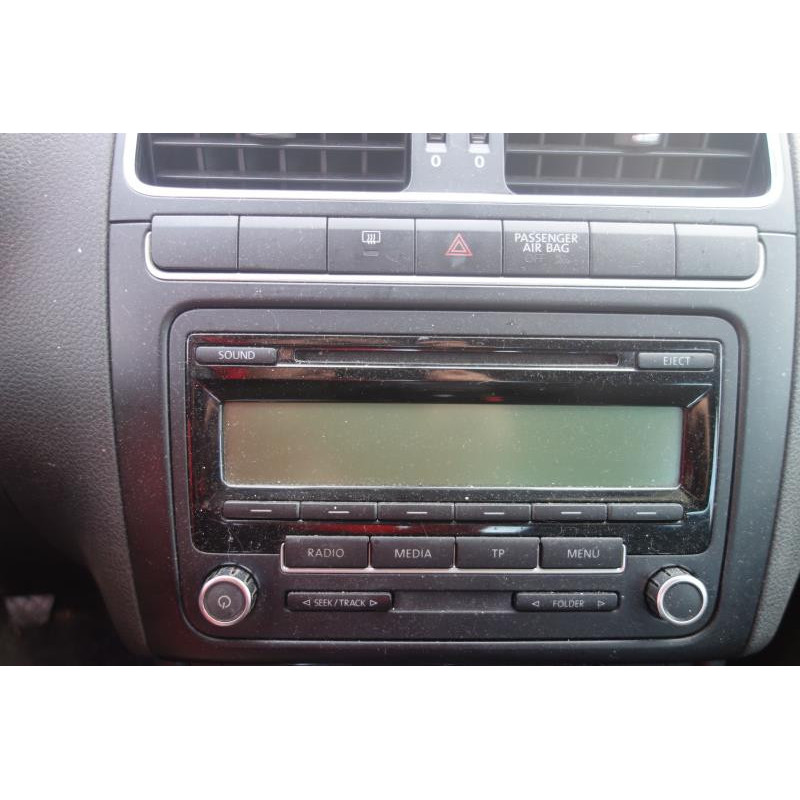 Bouton de warning VOLKSWAGEN POLO 5 Photo n°10