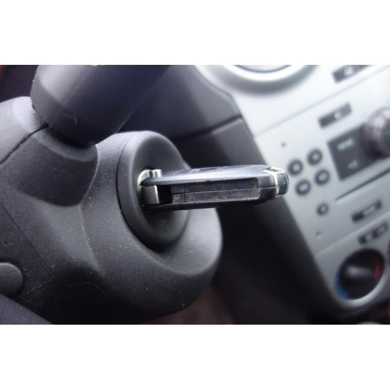 Pivot de moyeu avant gauche OPEL CORSA D Photo n°7