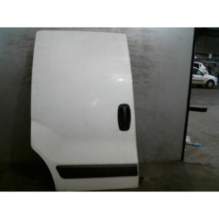 Porte laterale droit PEUGEOT BIPPER Photo n°1