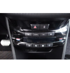 Serrure arriere gauche PEUGEOT 208 1