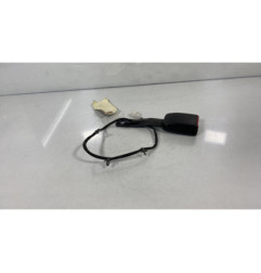 Attache ceinture avant gauche NISSAN PRIMERA 4