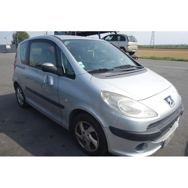 Capot PEUGEOT 1007 Photo n°4