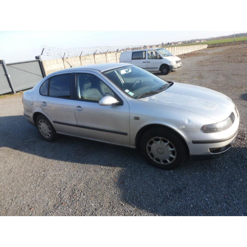 Retroviseur droit SEAT TOLEDO 2 Photo n°5