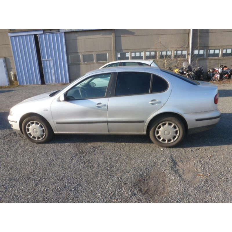 Retroviseur droit SEAT TOLEDO 2 Photo n°7