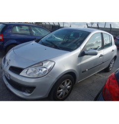 Renfort pare choc arriere (traverse) RENAULT CLIO 3