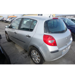 Renfort pare choc arriere (traverse) RENAULT CLIO 3