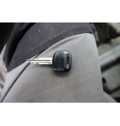 Optique avant principal gauche (feux)(phare) MITSUBISHI L 200 3