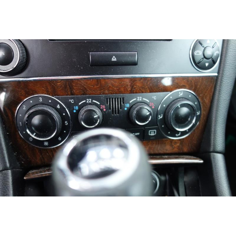 Porte arriere gauche MERCEDES CLASSE C 203 Photo n°10