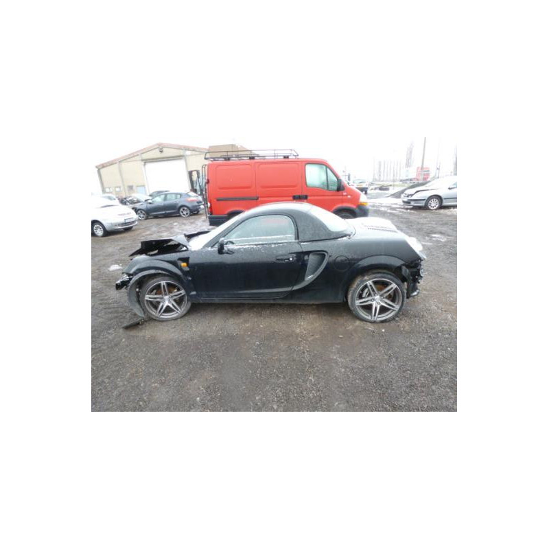 Malle/Hayon arriere TOYOTA MR3 Photo n°10