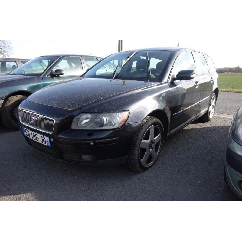 Pare choc avant VOLVO V 50 Photo n°7