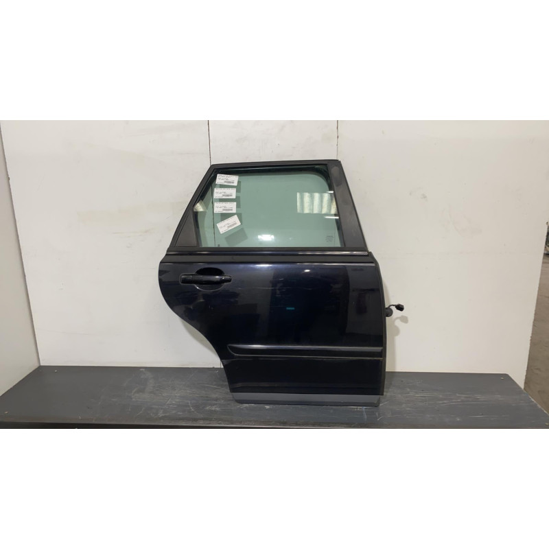 Porte arriere droit VOLVO V 50 Photo n°1